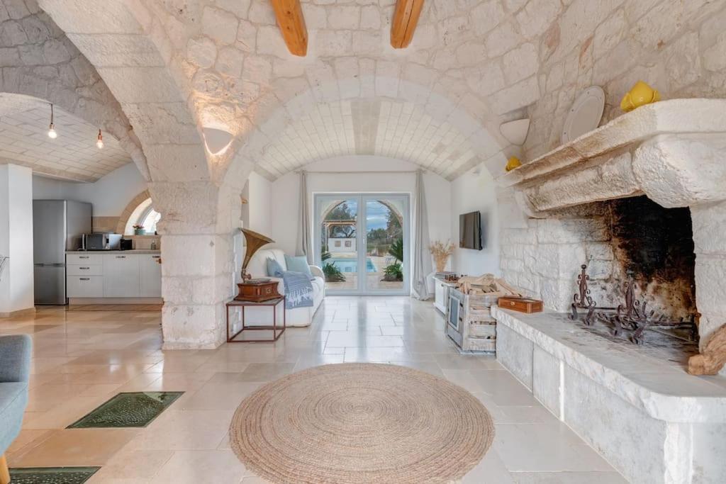 Trulli Gianpaolo - Luxury Villa Ostuni Zewnętrze zdjęcie